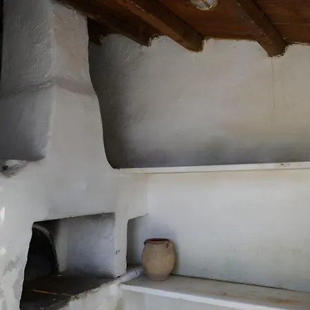 Alba Andros Feriehus Lámira